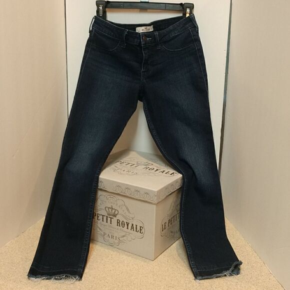 Hollister Capris NWOT Size 3 / 26 - Picture 1 of 4